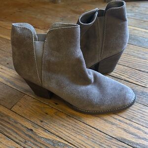 Dolce vita booties
